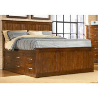 Townhouse Eastern King Pedestal Bed