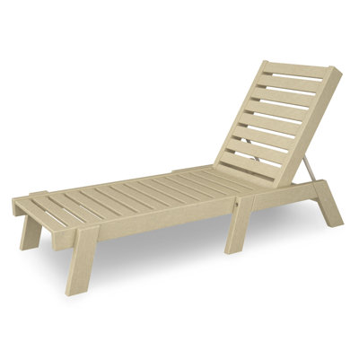 Captain Chaise by POLYWOOD